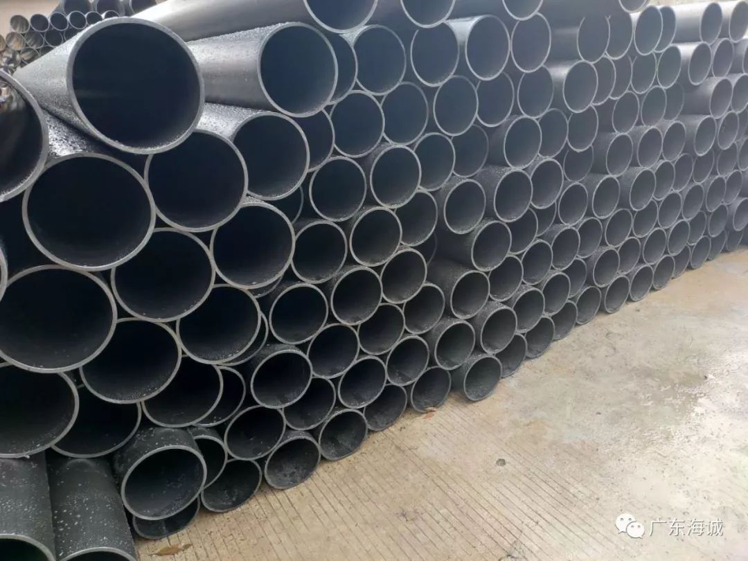 PE管材与圆钢在虹吸排水系统中的应用与协同